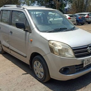 MARUTI WAGON R LXI,2011,PETROL CNG,SURAT,GJ(WITH RC)