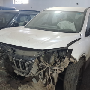 MAHINDRA XUV 700 AX3 AT,2023,Petrol,NEW DELHI,DL(WITH RC)