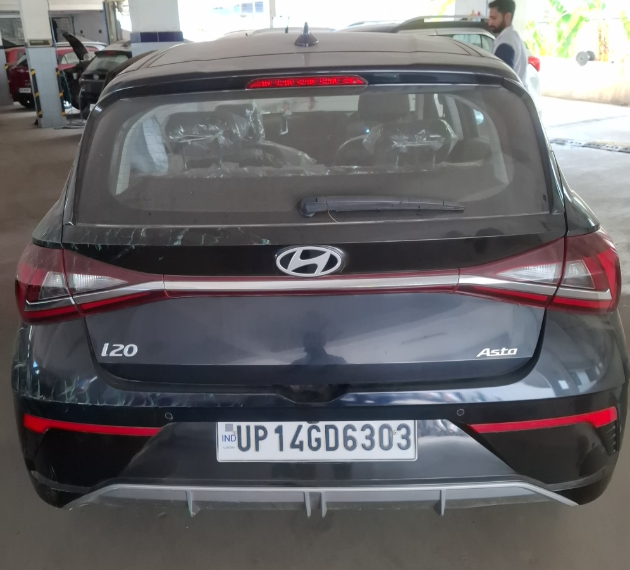 HYUNDAI I20 1.2 ASTA OPTION IVT,2024,Petrol,BANGALORE,KA(WITH RC)