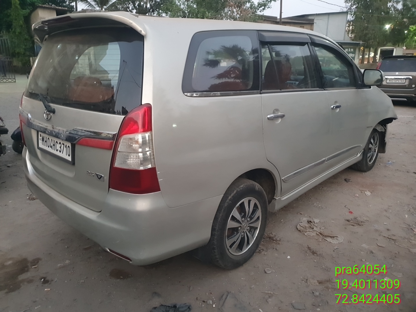 TOYOTA INNOVA 2.5 V,2015,Diesel,MUMBAI,MH(WITH RC)