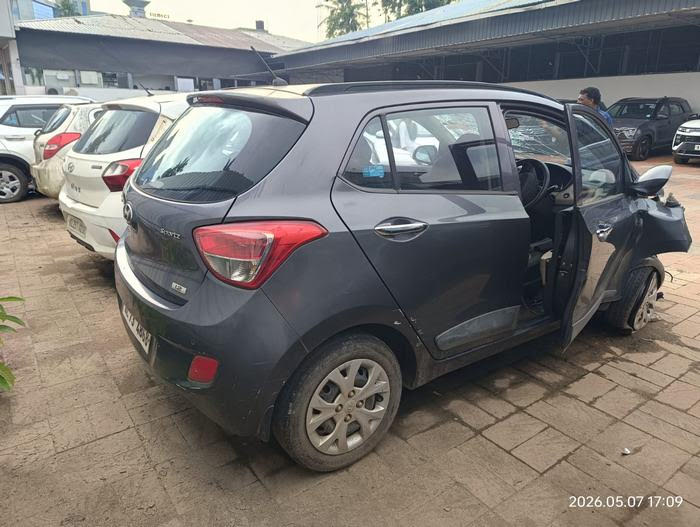 Hyundai Grand i10, 2014 (2014)-KOLLAM,KERALA, (WITH RC)