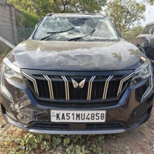Mahindra XUV7OO AX7 L DSL AT 7 SEATER (2023)-COIMBATORE,TAMIL NADU, (With RC)