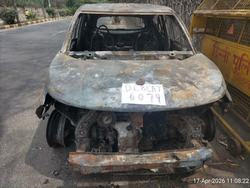 MAHINDRA KUV 100 (2018)-DELHI,DELHI, (WITHOUT RC) FIRE