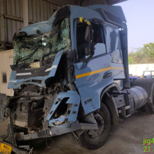 VOLVO FM 420 4X2 PULLER FB,2022,Diesel,SURAT,GJ(WITHOUT RC)