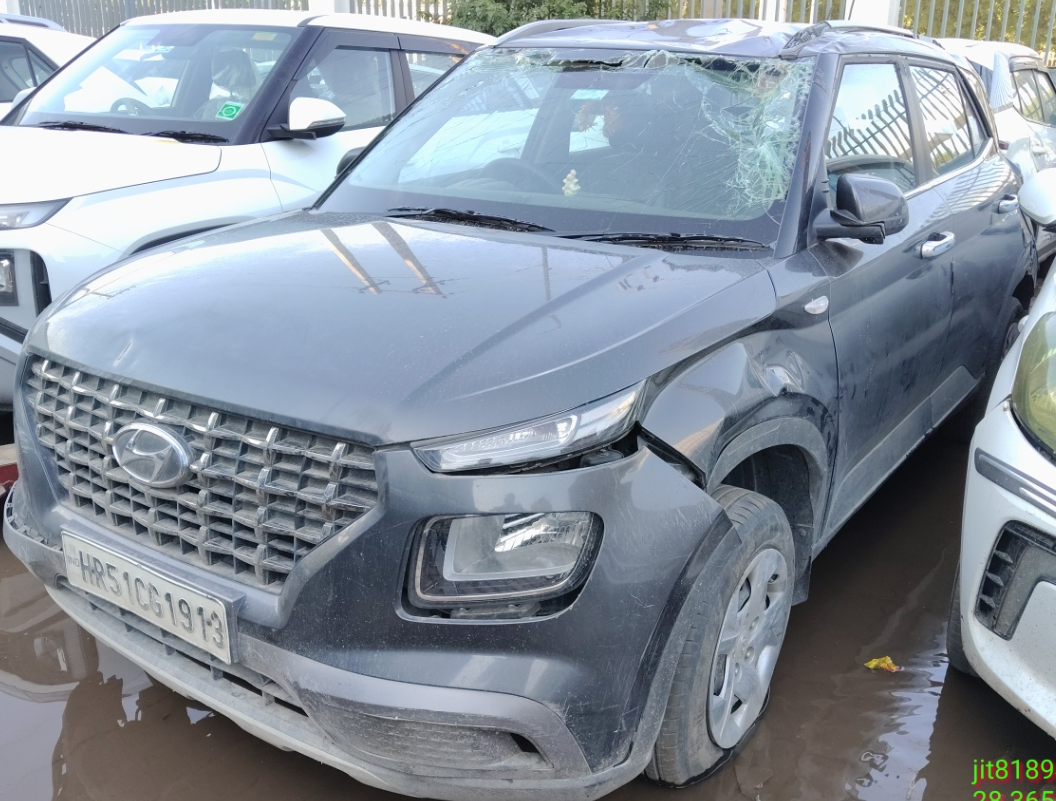 HYUNDAI VENUE 1.2 S,2022,Petrol,FARIDABAD,HR(WITH RC)