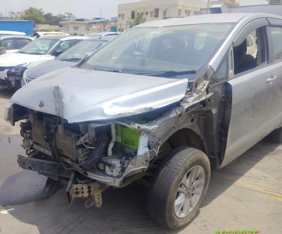 TOYOTA INNOVA CRYSTA 2.4 G,2019,Diesel,BANGALORE,KA(WITH RC)