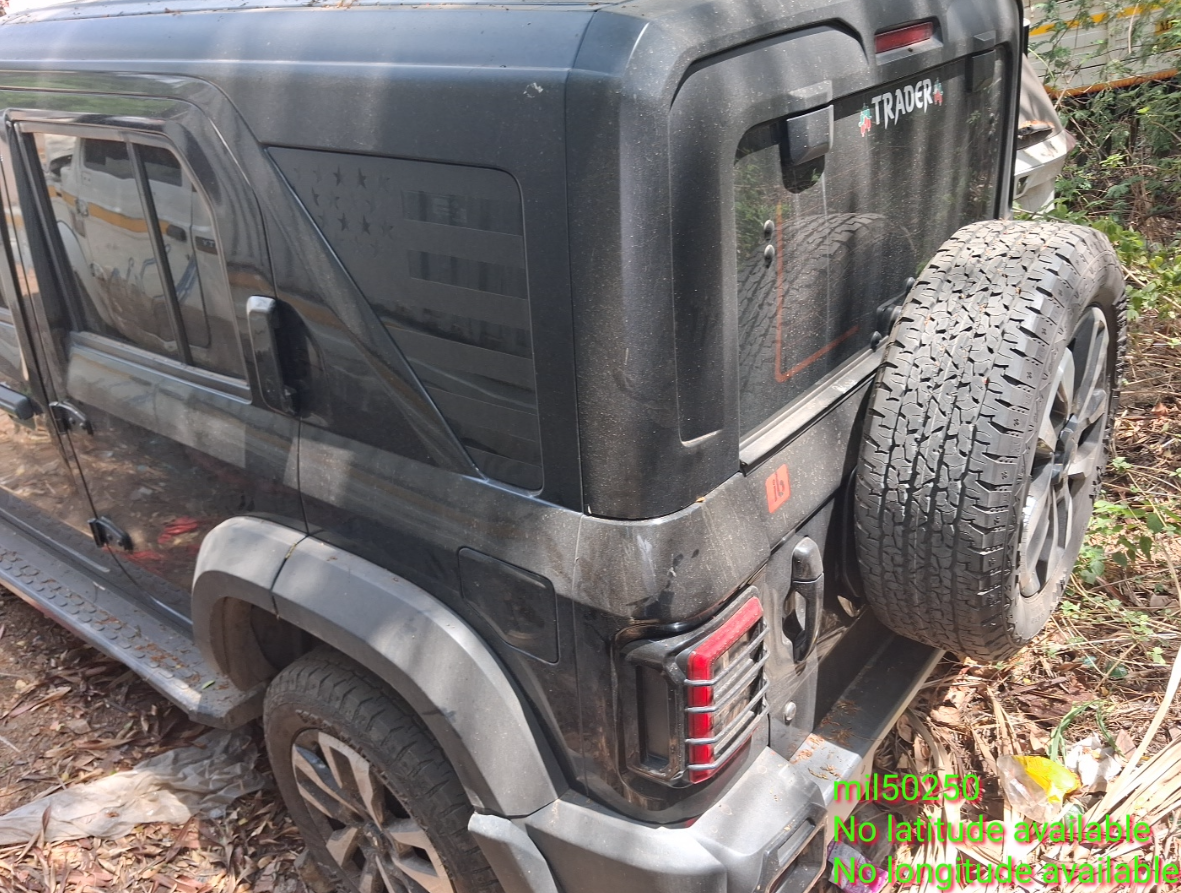 MAHINDRA THAR ROXX AX7 L 2WD AT,2025,Diesel,PUNE,MH(WITH RC)
