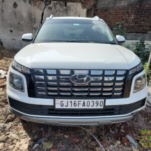 HYUNDAI VENUE 1.5 SX CRDI,2025,Diesel,SURAT,GJ(WITH RC)