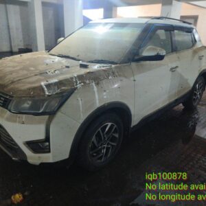 MAHINDRA XUV 300 1.5 W8 OPTION,2023,Diesel,VAPI,GJ(WITH RC)