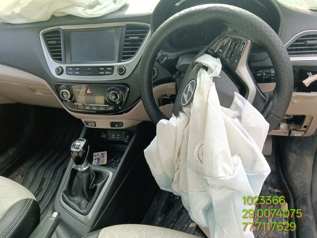 HYUNDAI VERNA 1.6,2018,Diesel,MEERUT,UP(WITH RC)