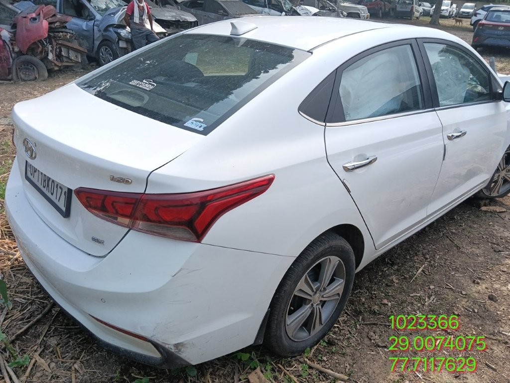 HYUNDAI VERNA 1.6,2018,Diesel,MEERUT,UP(WITH RC) - Image 3