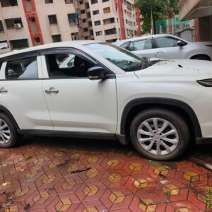 TOYOTA URBAN CRUISER HYRYDER E NEO DRIVE,2025,Petrol,VAPI,GJ(WITH RC)