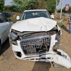 AUDI Q5 2.0 TDI QUATTRO,2015,Diesel,AHMEDABAD,GJ(WITH RC)