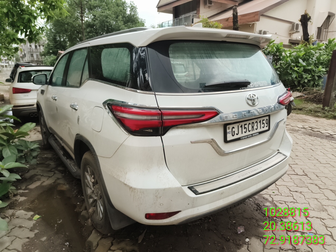 TOYOTA FORTUNER SIGMA 4 AT,2025,Diesel,VAPI,GJ(WITH RC)