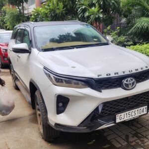 TOYOTA FORTUNER 2.8 LEGENDER 4X2 AT,2026,Diesel,VAPI,GJ(WITH RC)