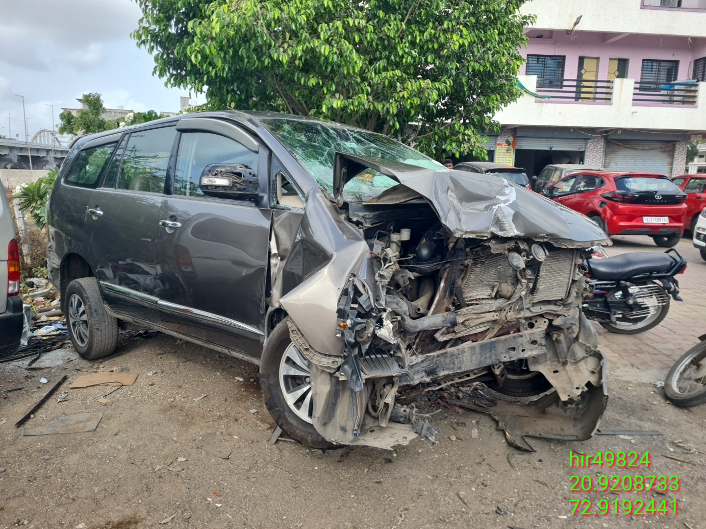 TOYOTA INNOVA 2.5 V,2015,Diesel,NAVSARI,GJ(WITHOUT RC)
