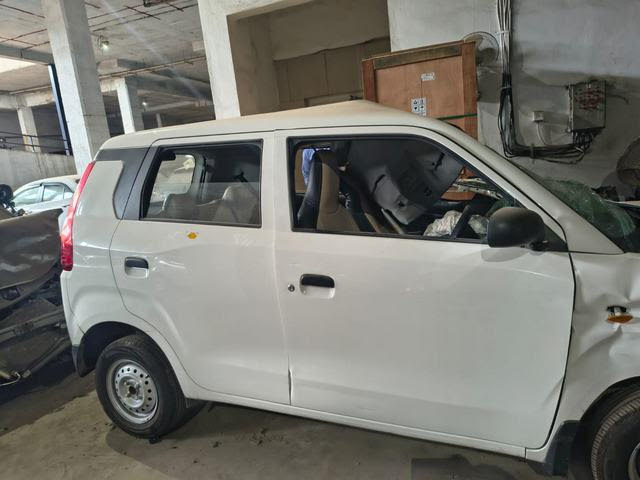 Maruti WAGNOR TOUR H3 CNG (2025)-RAJAHMUNDRY,ANDHRA PRADESH, (With RC)