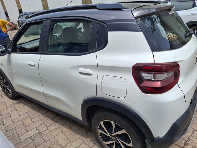 CITROEN C3-SHINE 1.2 PETROL (2024)-SURAT,Gujarat, (With RC) Flood