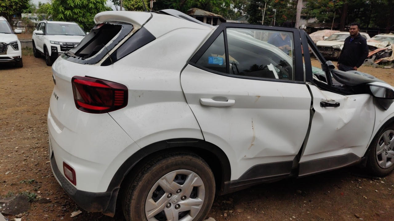 Hyundai Motors VENUE 1.2 KAPPA MTS (2021) -KOLHAPUR,MAHARASHTRA, (WITH RC)