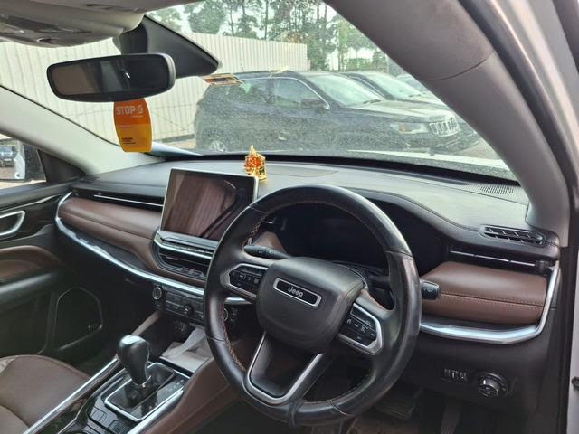 JEEP MERIDIAN-2.0 LIMITED (O) 4X2 AT DIESEL (2022), SURAT,Gujarat, (With RC)