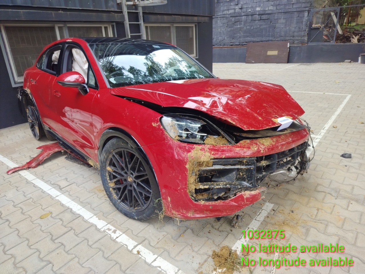 PORSCHE CAYENNE COUPE TURBO GT,2025,Petrol,BANGALORE,KA(WITH RC)