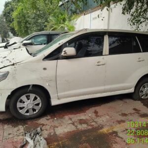 TOYOTA INNOVA 2.5G 8 STR,2012,Diesel,JAMSHEDPUR,JH(WITHOUT RC)