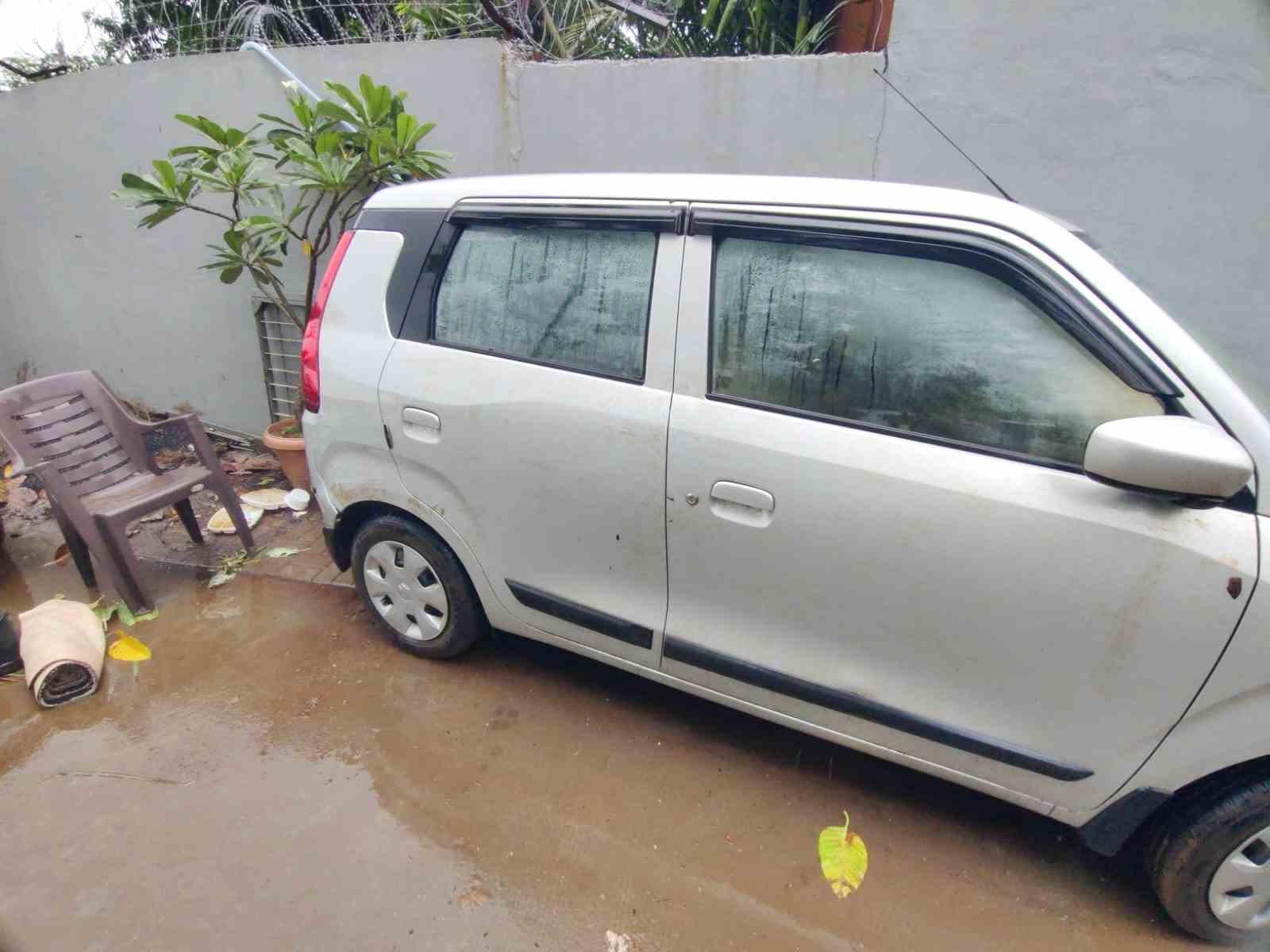 MARUTI WAGON R (2023)-VAPI,GUJARAT, (WITH RC) FLOOD