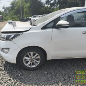 TOYOTA INNOVA CRYSTA 2.4 VX MT 8 STR,2017,Diesel,NANDED,MH(WITH RC)