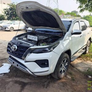 TOYOTA FORTUNER 2.8,2021,Diesel,VARANASI,UP(WITH RC)