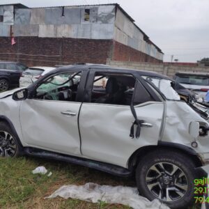 TOYOTA FORTUNER 2.8 LEGENDER 4X4 AT,2024,Diesel,RAJKOT,UK(WITH RC)